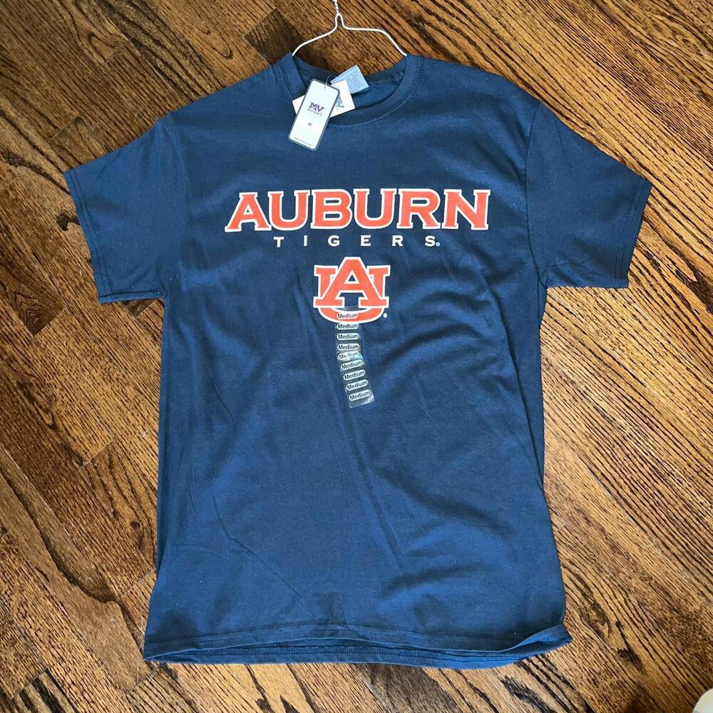 MV Sport Navy Blue Auburn Graphic Short Sleeve T Shirt Adult Medium *NWT*